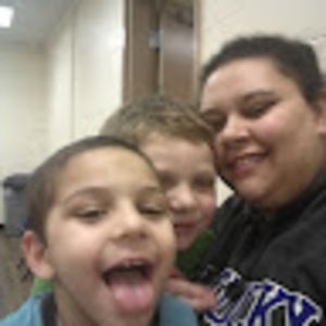 Meet your Posher, Lovie